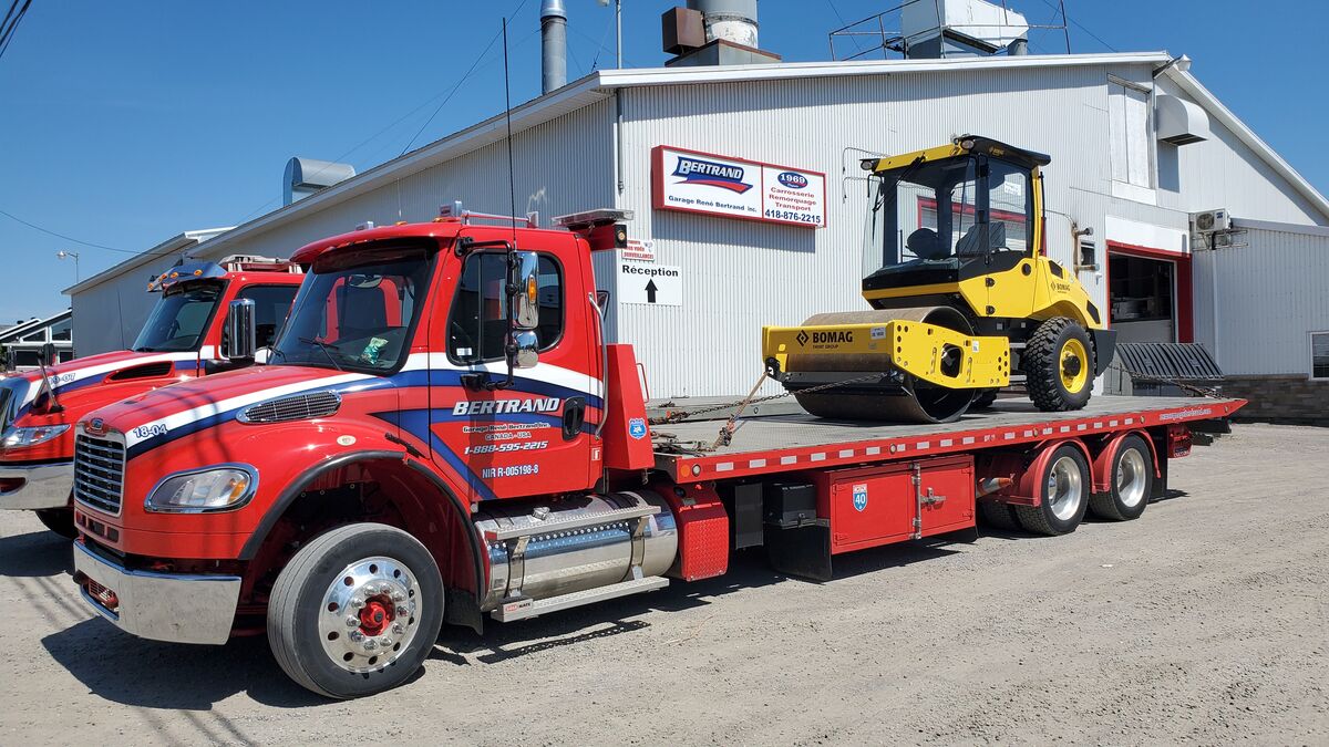 Nous offrons aussi le transport en camions 6 et 10 roues ainsi quand fardier et Landoll.